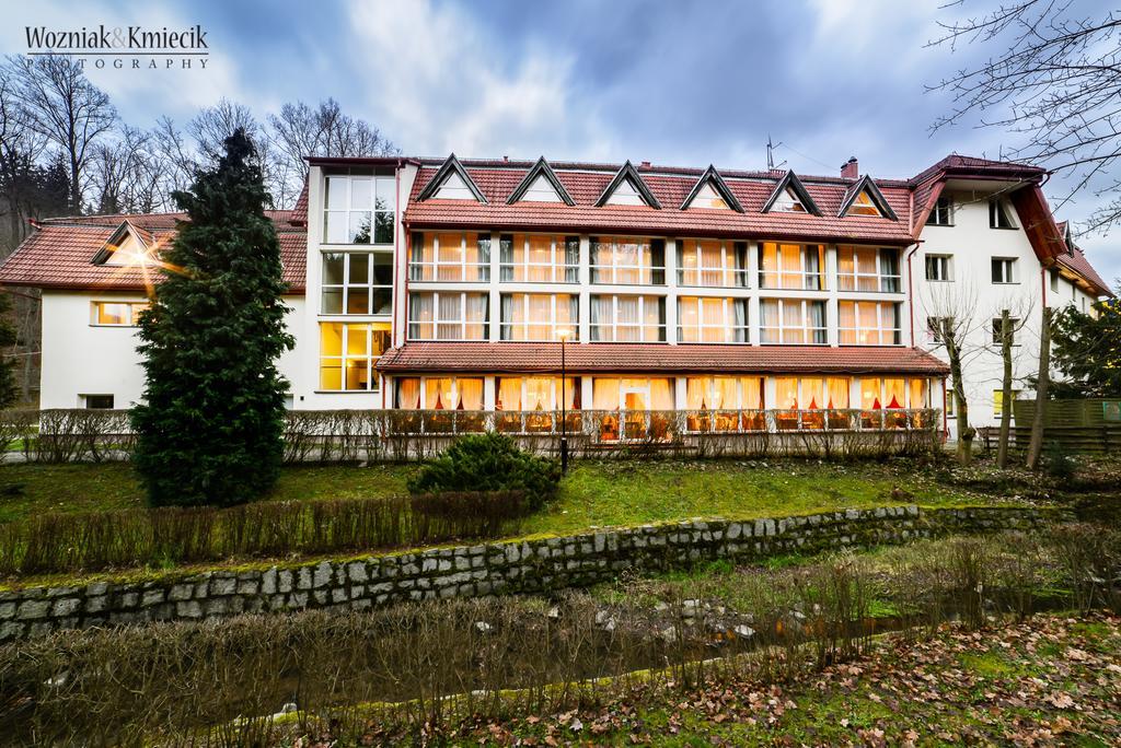 Hotel I Restauracja Złoty Las المظهر الخارجي الصورة